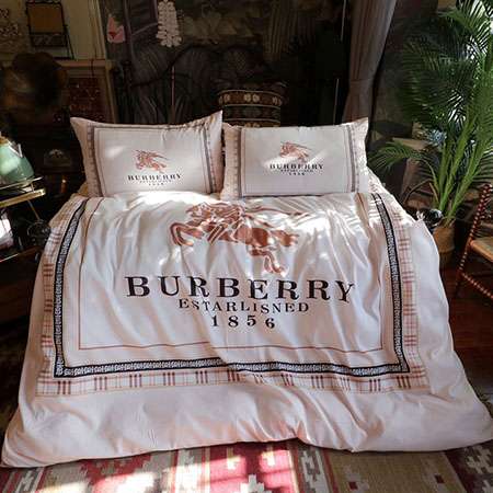 Burberry寝具セット