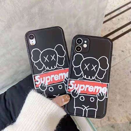 流行りアイホン12Supremeスマホケース