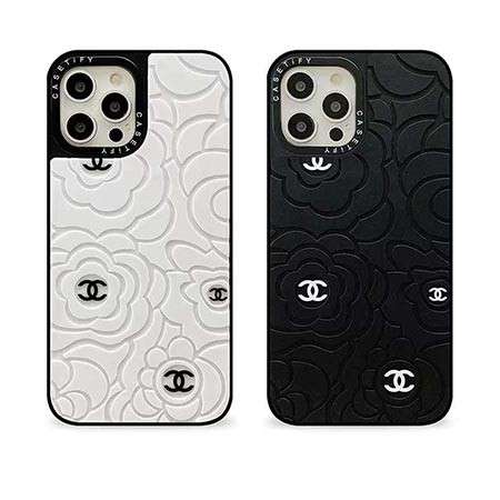 iPhone 13 カバー chanel シリコン