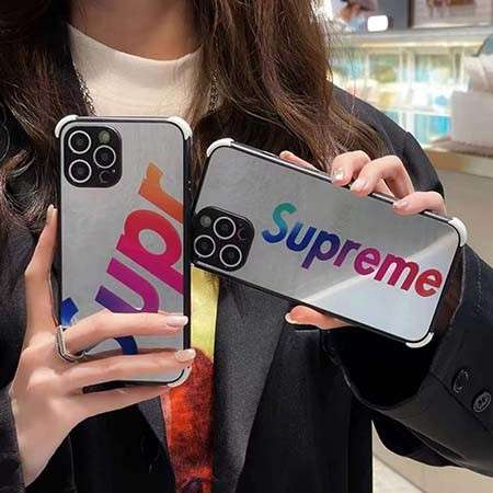 アイホン8Plusシュプリーム携帯ケース送料無料