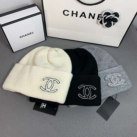 ニット帽 友達へのプレゼントChanel