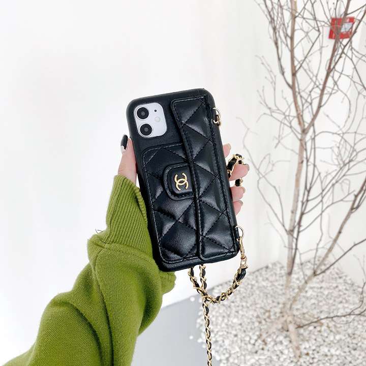 アイフォン 8レザーカバーchanel