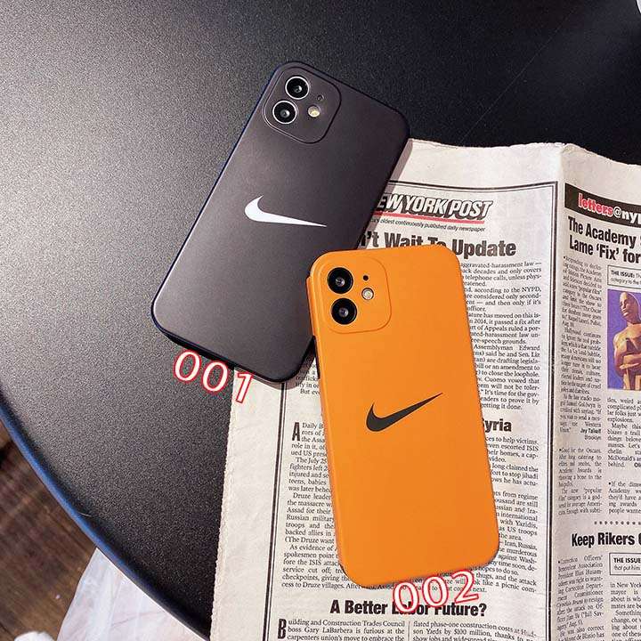 nikeアイフォン 8plus/8ケーススポーツ風