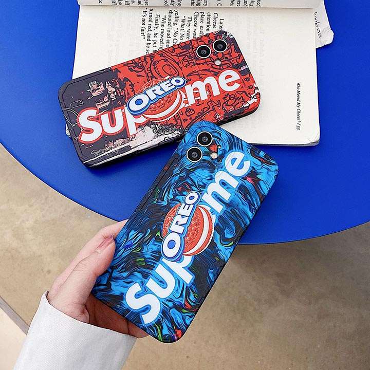 Supreme iPhone 7/7PLUS シリコン カバー