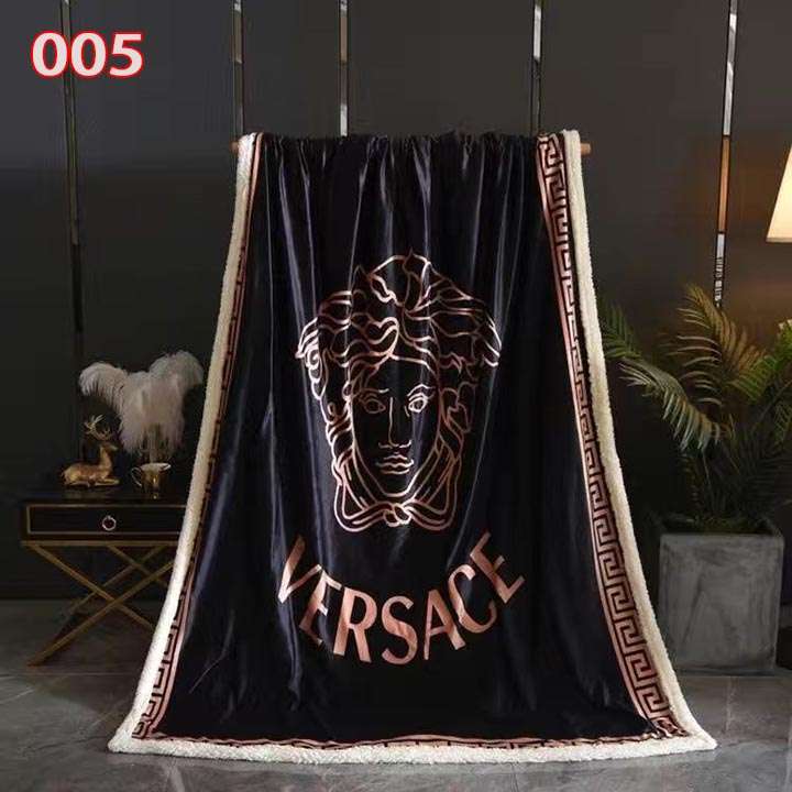 毛布 色移り防止 versace